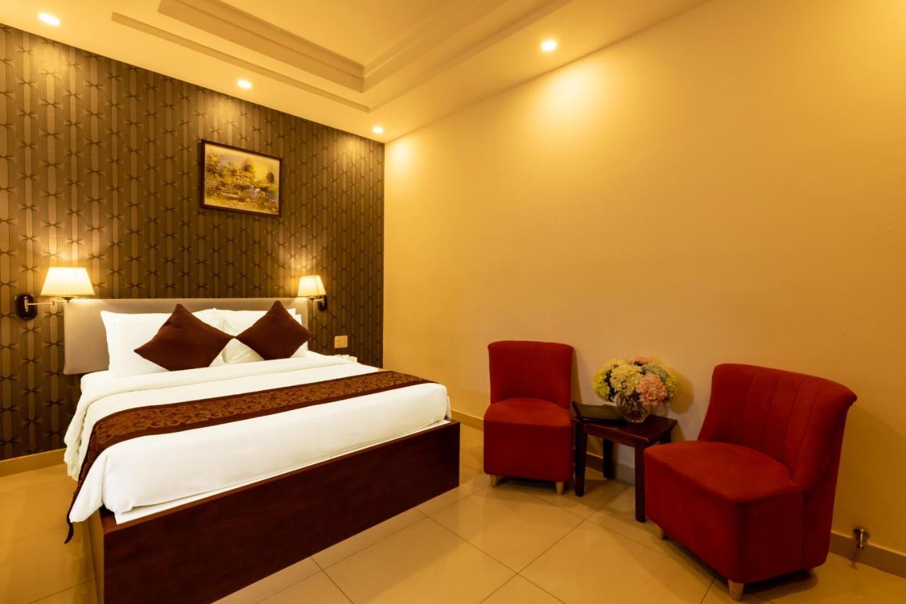 Airport Saigon Hotel - Gan Am Thuc Dem Cho Pham Van Hai Ho Či Minovo Město Exteriér fotografie